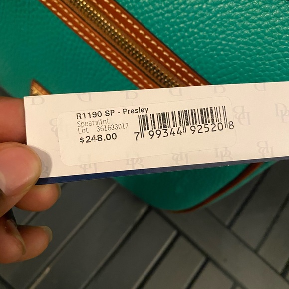 Donney and Burke purse - Picture 6 of 9